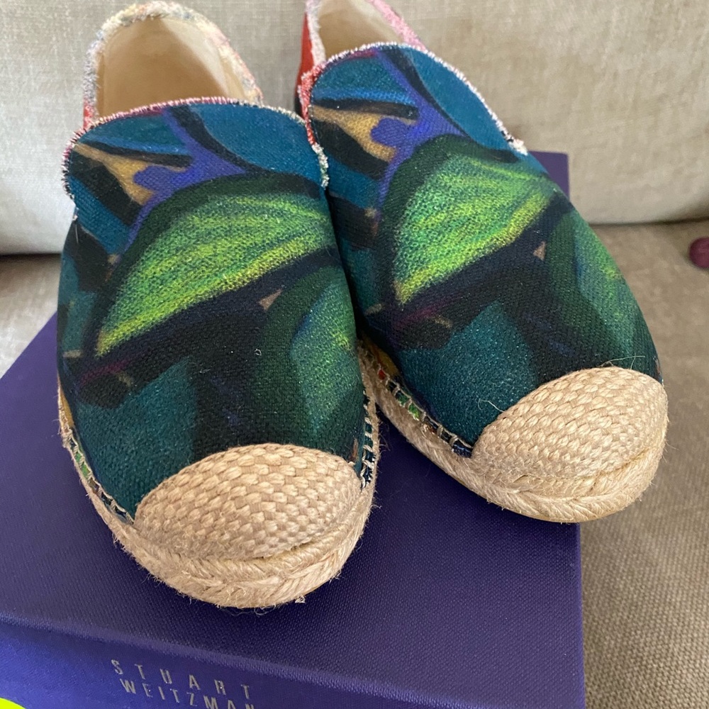 New never worn Stuart Weitzman espadrilles